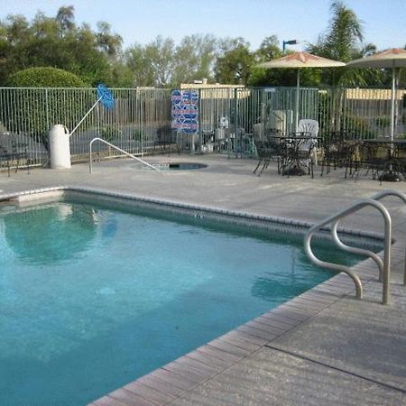 Edge Water Inn Reedley Facilities photo